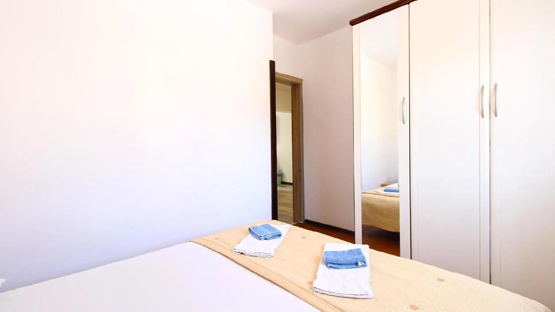 Ferienwohnung Fuer 4 Personen Ca 60 Qm In Pjescana Uvala, Istrien Istrische Riviera 0*,